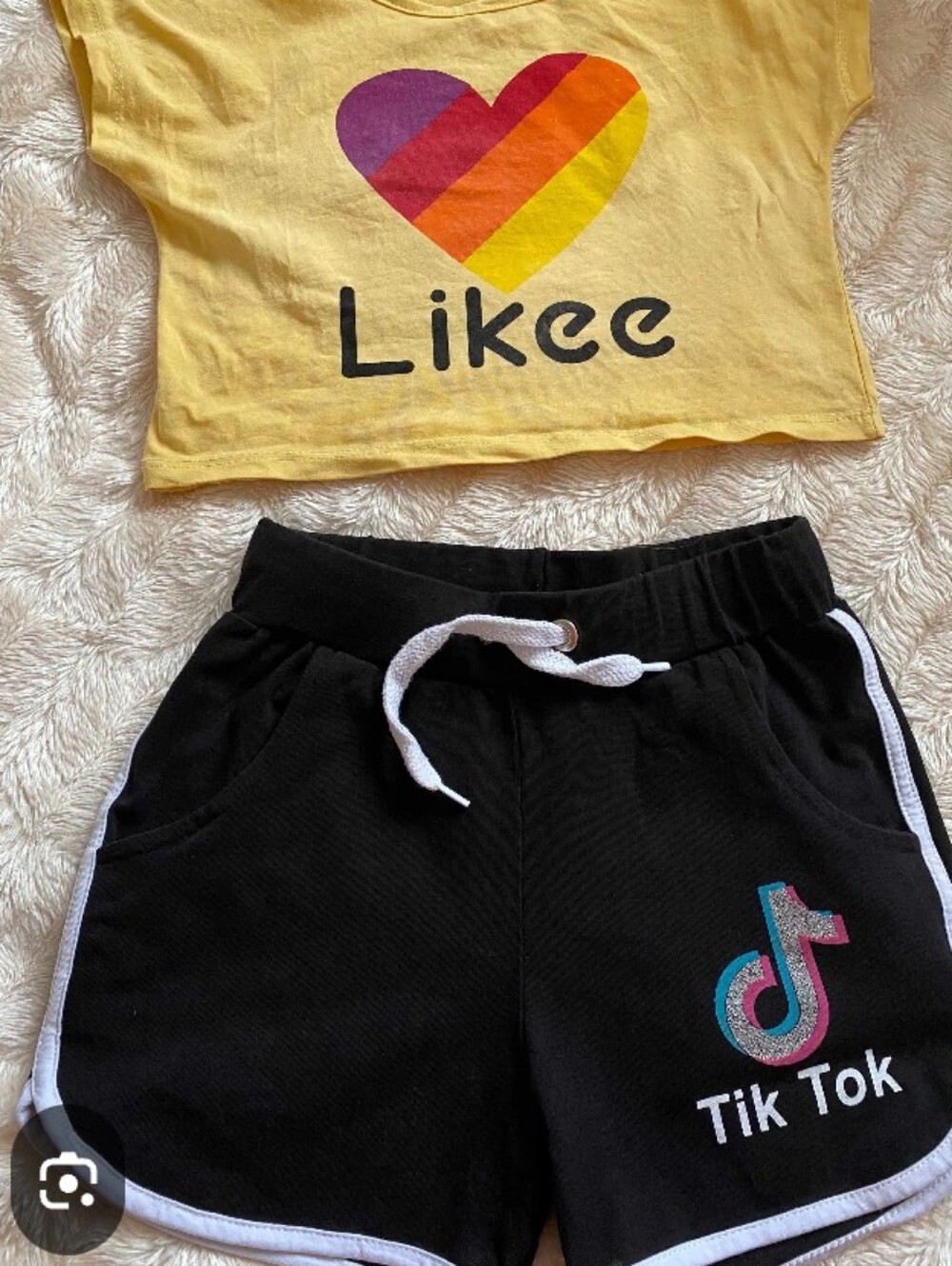 Black Girls' Athletic Shorts with White Trim&Side Pockets 🍓🩷 Berry Cute 🆕✨